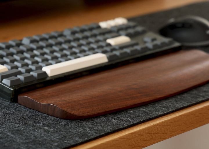 Dumaroo Wavelet Wristrest [Walnut]